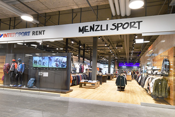Menzli Sport Intersport Einkaufszentrum Marcau Ilanz